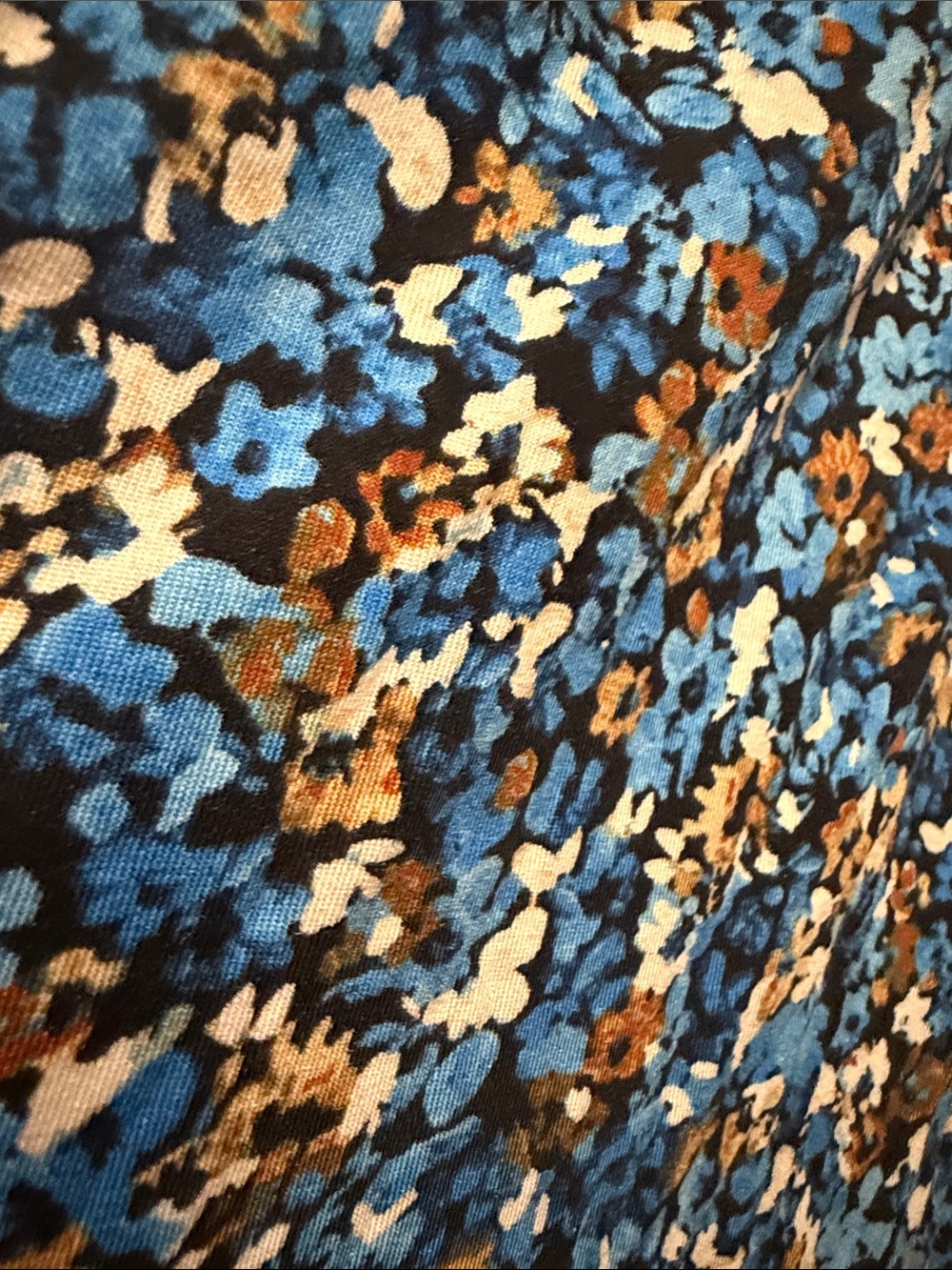 NWT - Ann Taylor Blue Floral Long-Sleeve Smocked Neck Blouse - Size Small - Picture 5 of 6